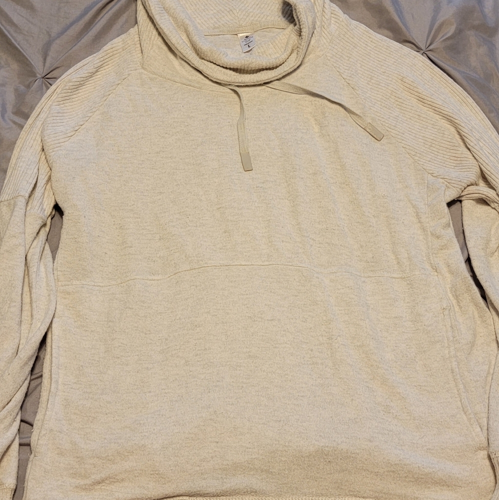 Super soft crowl neck sweater